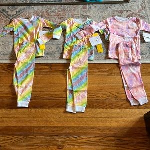 Burt’s Bee super soft organic pajamas. Size 2t